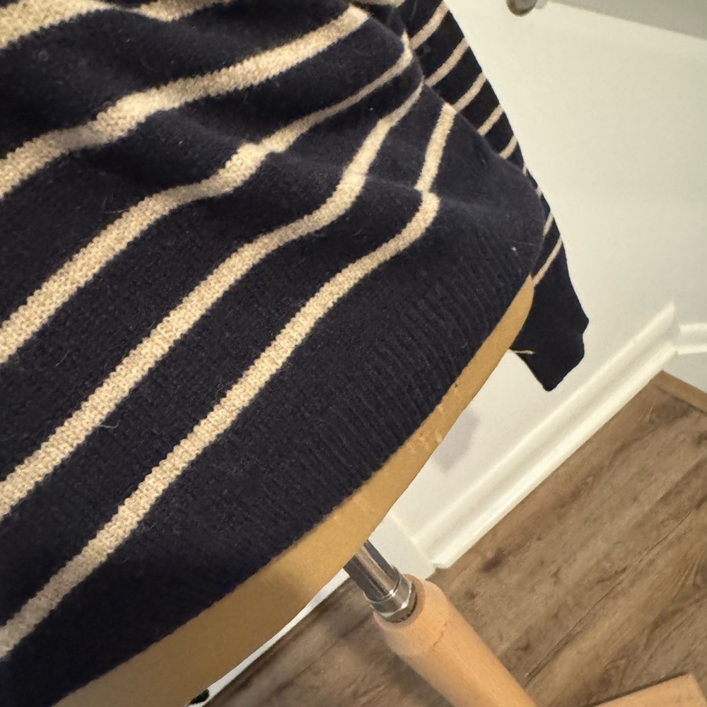 NWT J CREW WOOL SWEATER - Picture 3 of 8